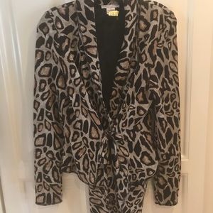 Alberto Makali  soft wrap sweater